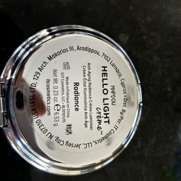 IT Cosmetics Hello Light Creme Anti-Aging Radiance Creme Luminizer Radiance-NEW - Picture 2 of 3